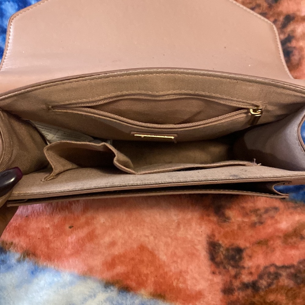 Purse - Picture 4 of 4
